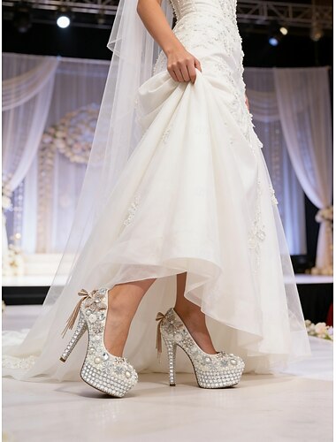  chaussures à talons aiguilles à plateforme ornées de strass et de perles blanches pour femmes avec accent de nœud – chaussures de mariage de luxe