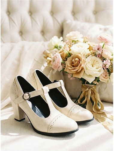  Crèmekleurige Mary Jane pumps met T-bandjes en brogue-details voor dames – schoenen met hak in vintage stijl uit de jaren 30 voor feesten, bruiloften en retro-outfits