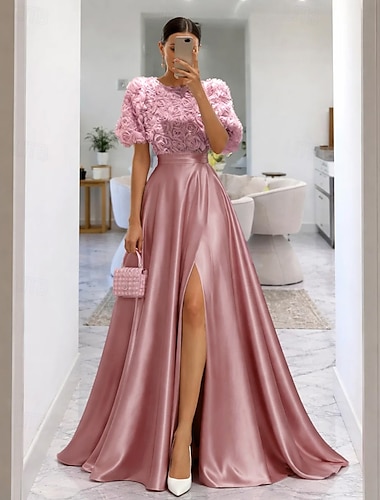  Linea ad A Lunghezza al pavimento Abito da Sera Elegante Abbellito Semi-formale / Cocktail Manica Corta Girocollo Festa serale Matrimonio Raso Pizzo con Fiori 3D Spacco