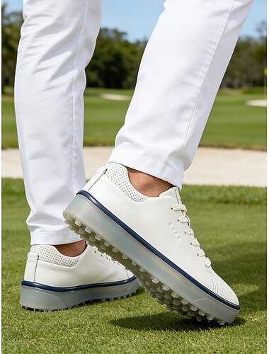  Witte golfschoenen voor heren, lichtgewicht en ademend bovenwerk, dempende gripzool, strakke sportieve stijl voor golfers en buitensporten.