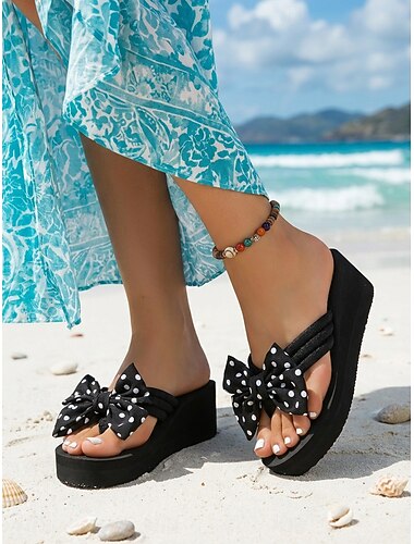  Dames slippers met stippen en strik – casual strandsandalen met comfortabele platformzool voor vakantie, zomer en ontspanning aan het zwembad.