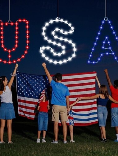  مجموعة من 3 قطع من زينة النوافذ لعيد الاستقلال الأمريكي (4 يوليو)، تعمل بالبطارية، مزينة بعلم أمريكي مضيء باللون الأحمر والأبيض والأزرق، مع قاعدة شفط، مناسبة للاحتفال بعيد الاستقلال الأمريكي، ويوم