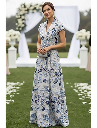  A-linje Gulvlengde Skjortekjole Gjestekjole til bryllup Formell kjole Kjole til brudens mor Kortermet V-hals Skjortekrage Elegant Formell Bryllupsgjest med Belte / bånd Delt front