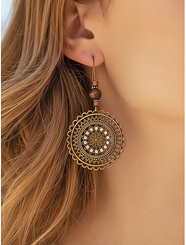  Runda örhängen i trä och legering för kvinnor, vintage boho mandala-design, lätt och iögonfallande stil, perfekt för vardagsbruk, strandsemester och sommarkläder