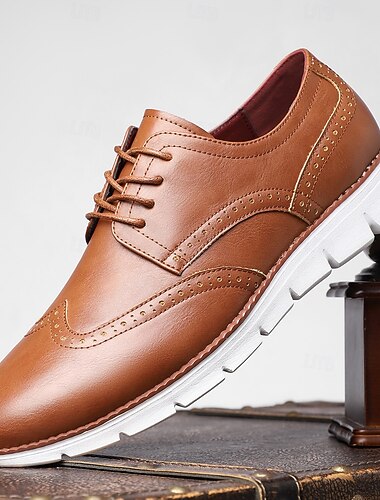  Bruine casual sneakers voor heren – stijlvol en comfortabel vetermodel, perfect voor informele bruiloften en evenementen.