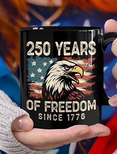  アメリカ合衆国建国250周年記念マグカップ、愛国的なギフト、建国250周年記念セラミックコーヒーマグ、1776-2026、独立記念日7月4日のギフト（男性・女性向け）、電子レンジ・食洗機対応