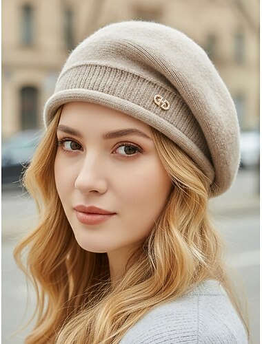  Damesbaret van zacht polyester gebreid garen, lichtgewicht wolachtig garen, veelkleurige klassieke Franse stijl, geschikt voor dagelijks gebruik, stedentrips, reizen en de herfst- en wintermode.