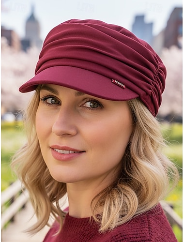  Damecaps med plissert design i polyester – flere farger, avslappet stil, perfekt for daglig bruk og reiser