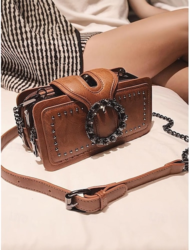  チェーンストラップ付きのレディース大容量フェイクレザークロスボディバッグ、ヴィンテージスタッズバックルデザイン、毎日の通勤、旅行、デート、カジュアルな外出に最適なマルチカラーショルダー＆スリングバッグ。