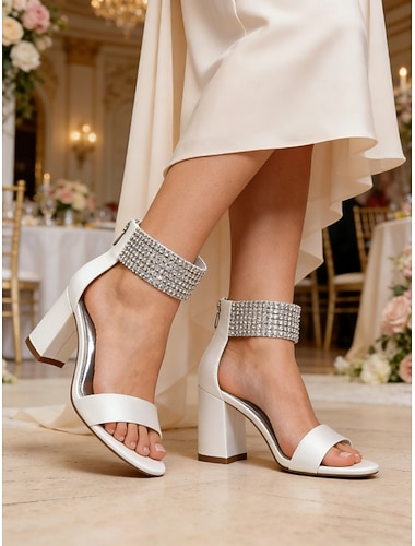  Sandalias de tacón cuadrado para damas de honor, zapatos de boda con tiras en el tobillo y diamantes de imitación blancos, tacones gruesos y abiertos para eventos formales, bailes de graduación y fiestas de noche.