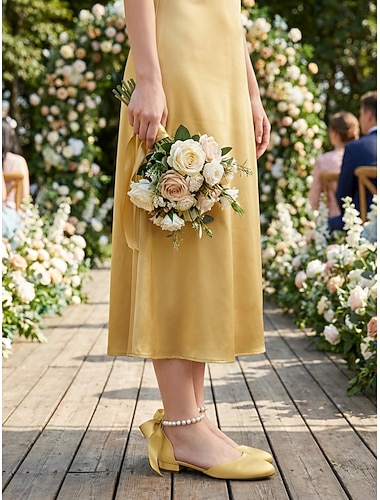  Dames ballerina's met enkelbandje, in saliegroen met parels, elegante bruidsmeisjesschoenen voor een tuinbruiloft.