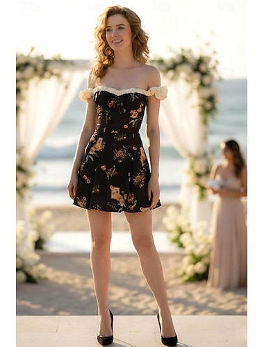  Linha A Curto Mini Vestido de formatura Vestido de convidada de casamento Vestidos para convidadas de casamento Vintage Diário Sem Manga Ombro a Ombro Baile de Formatura Casamento com Estampa floral