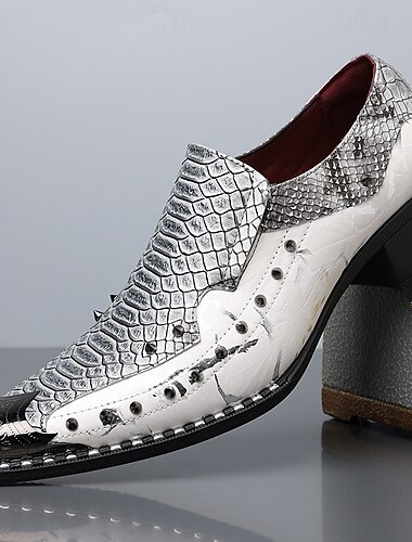  Herenschoenen van imitatieleer voor bruiloften – witte krokodillenprint met spikes, modieuze formele schoenen voor bruiloften en luxe evenementen.