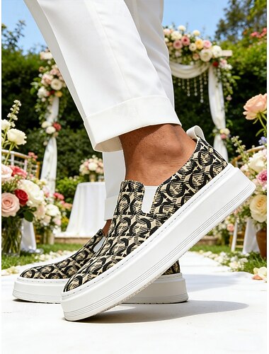  Instapsneakers met luipaardprint voor heren – stijlvolle en comfortabele schoenen voor informele bruiloften en buitenevenementen.
