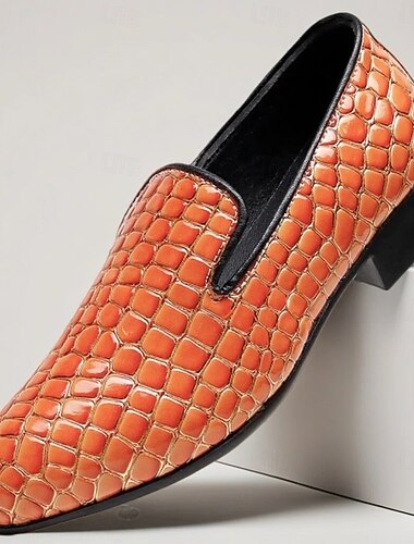  mocassini da uomo arancioni con stampa coccodrillo, tomaia slip-on in similpelle, stile lussuoso e audace, ideali per uomini alla moda ed eventi serali