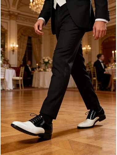  Férfi Félcipők Gyalogló Üzlet PU Bőr Lakkbőr Kényelmes Csúszásmentes Légáteresztő Fűzős Fehér+Fekete Ősz Tél