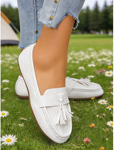  Mocassini bianchi da donna con nappine – Scarpe slip-on in ecopelle morbide per lavoro abbigliamento del fine settimana viaggi e look smart casual
