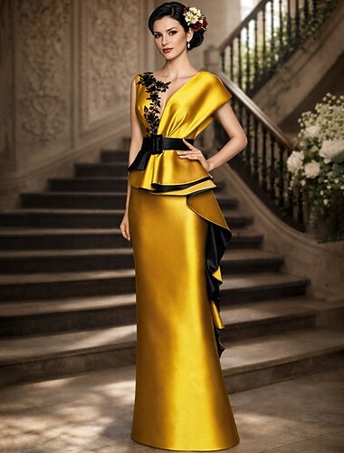  Schlauchkleid Bodenlang Kleid für Hochzeitsgäste Abendkleid Brautmutterkleid Kurzarm V Ausschnitt Elegant Formell Hochzeitsgast Herbst Satin mit Rüschen Stickerei Applikationen