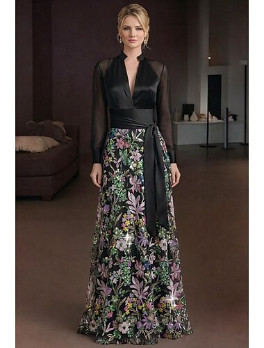  A-vonalú Földig érő Gyöngyös Hímzett Ünnepi ruha A menyasszony anyjának ruhája Estélyi ruhák Formális ruha Elegáns Szikra Virágos Hosszú ujj V-alakú Esküvő Előírásos Pelerinek Szatén Csipke val vel