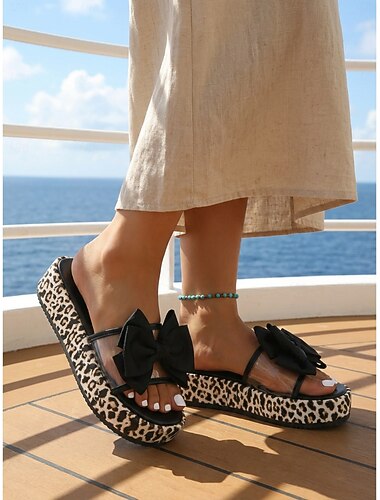  Damesplateausandalen met luipaardprint - elegante witte plateauzolen met strik voor luxe cruisevakanties en tropische eilanden. &nautische zomervakantie