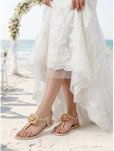  Witte platte sandalen met bloemenprint voor dames, lichtgewicht boho bruidsschoenen voor bruiden op strandbruiloften.