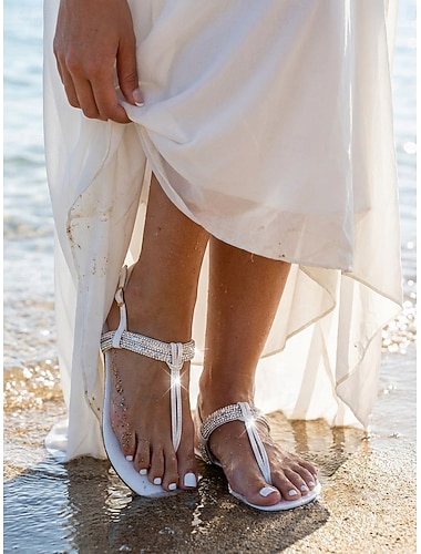  Gouden platte sandalen met strasssteentjes voor dames, elegante bruidsschoenen met T-bandje voor strandbruiloften.