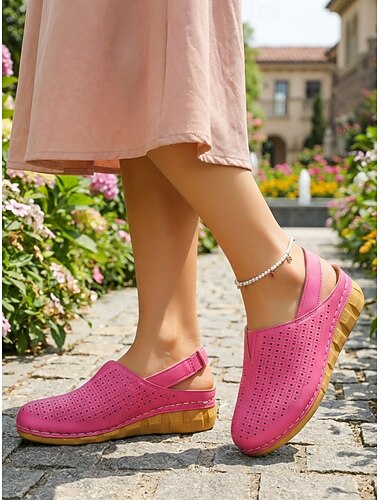  Damskie, perforowane, różowe chodaki z odkrytą piętą – oddychające, lekkie i wygodne buty do noszenia na co dzień, na spacery, w podróż, do ogrodu i do codziennego użytku