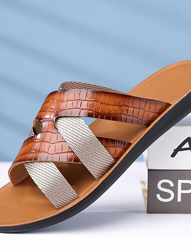  Sandales décontractées pour hommes en similicuir, résistantes et élégantes pour un usage quotidien, idéales pour les journées de détente à la plage.