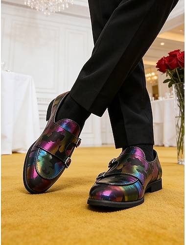  Herreloafers i flerfarget kunstskinn med metallisk finish, stilige bryllupssko for motebevisste menn