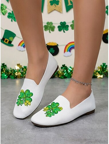  أحذية نسائية مسطحة خفيفة الوزن مزينة بطبعة قلب البرسيم بمناسبة عيد القديس باتريك - أحذية سهلة الارتداء مصنوعة من نسيج محبوك مطاطي مناسبة للمسيرات الأيرلندية وحفلات الأعياد والسفر &المشي اليومي