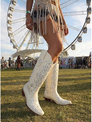  bottes de cowboy western vintage ornées de strass pour femmes, design en cuir brodé pour les mariages et les occasions spéciales