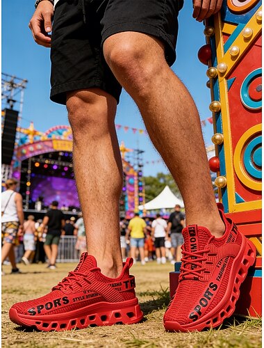  Baskets rouges pour hommes, idéales pour les festivals de musique : un design accrocheur, confortables à porter toute la journée lors de concerts et d’événements musicaux en plein air, parfaites pour les festivals d’été.