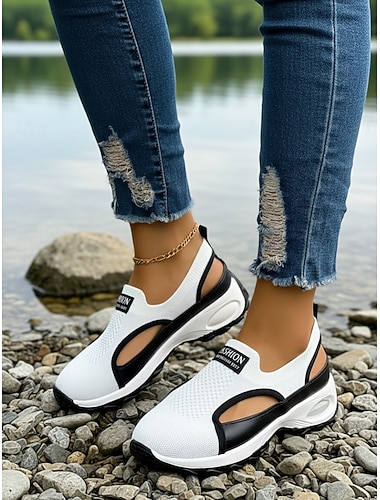  Sneakers slip-on da donna bianche traspiranti in mesh: scarpe da passeggio leggere con intagli e suola antiscivolo ammortizzata, comode scarpe casual per attività all'aperto, viaggi, spiaggia e per