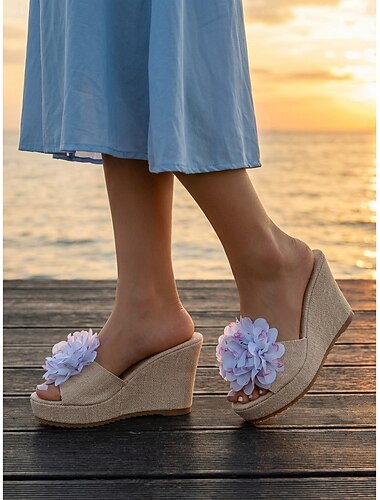  sandali da donna con zeppa beige e dettagli floreali - eleganti scarpe da sera da resort per cene in vacanza