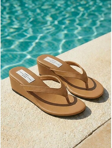  Sandales compensées minimalistes beiges pour femmes - tongs à plateforme confortables idéales pour les séjours dans les hôtels de luxe et les moments de détente au bord de la piscine. &vacances d'été