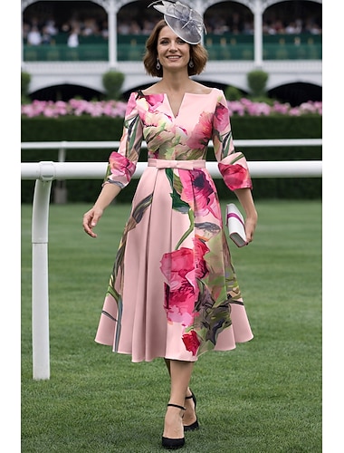  A-linje Te-lengde Festkjole Cocktail Kjole Gjestekjole til bryllup Kjole til brudens mor Halvlange ermer V-hals Elegant Formell Kentucky Derby Sateng med Blomstertrykk