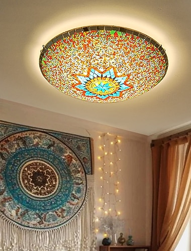  Tradisjonell halvsirkelformet innfelt taklampe i glass med 3 lys til stuen