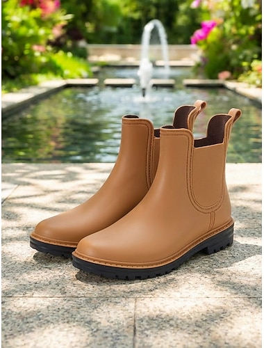  Botas de chuva impermeáveis femininas cor camelo para jardim – botas Chelsea de PVC sem cadarço com sola antiderrapante, estilo casual para mulheres, ideais para jardinagem, dias chuvosos, trabalhos