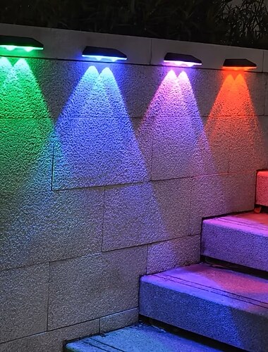  4/8 stk. solcelledrevet utendørs vegglampe for gårdsplass LED-hagelampe vanntett trinnlys RGB fargerike stemningslys solcelledrevet veggvaskelys