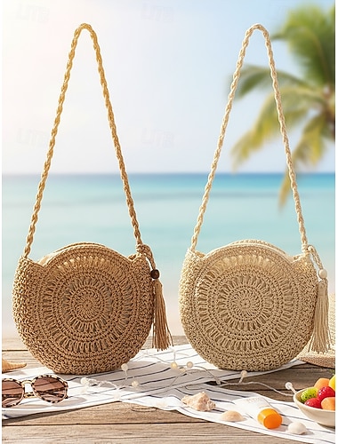  Rund, vevd stråveske til dame i bohemsk stil med dusk, beige og khakifarger, lett sommerveske med skulderrem, perfekt for ferie, reiser og hverdagsbruk.