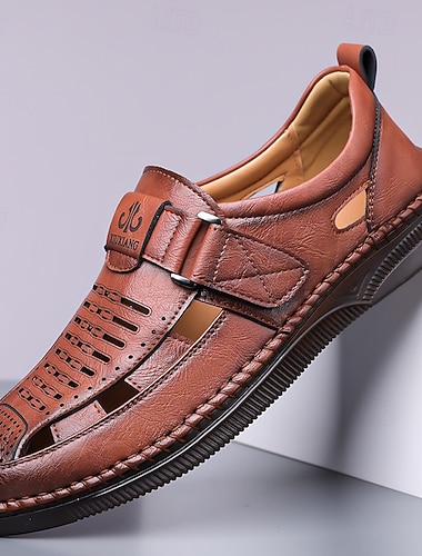  Chaussures décontractées pour hommes en similicuir – tige perforée respirante, confort facile à enfiler, style estival léger, parfaites pour les sorties décontractées, le quotidien et les environnements de bureau décontractés.