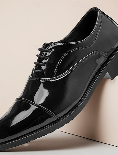  Herresko i svart med oxford-lakk, snøring og formelle sko, glansfulle spisse sko til bryllup, forretningsarrangementer, banketter, skoleball, kontor og elegant kveldstøy.