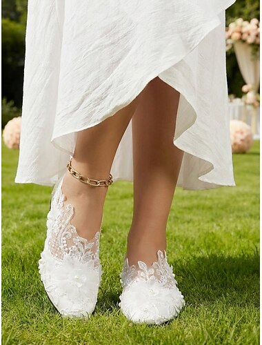  Witte kanten platte bruidsschoenen voor dames - elegante trouwschoenen voor tuinceremonies
