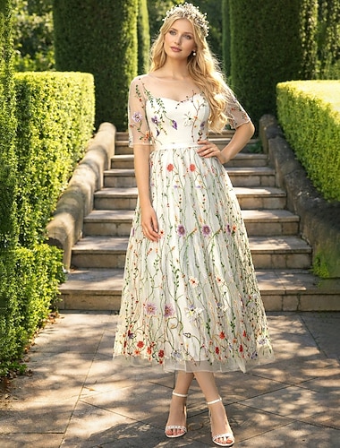  Robe florale en A invitée de mariage pour la Saint-Valentin longueur thé à manches demi col illusion dentelle avec appliques brodées