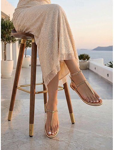  レディースゴールドフラットTストラップサンダル - 休暇のディナーにぴったりのエレガントなリゾートイブニングシューズ