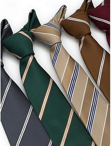  Gestreepte polyester stropdas voor heren, klassiek accessoire voor formele gelegenheden en bruiloften, verkrijgbaar in meerdere kleuren, elegante en professionele stijl voor mannen.