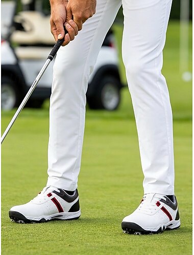  hvite herregolfsko med røde striper, lett pustende netting, sklisikker såle, komfortable golfsko for utendørssport