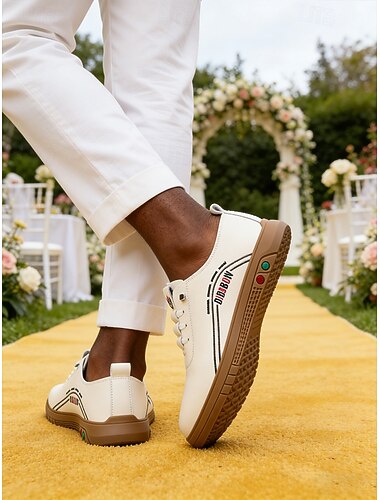  Witte casual sneakers voor heren – lichtgewicht, comfortabele veterschoenen voor tuinbruiloften, feesten en zomerevenementen.