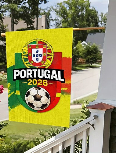  Gartenflagge für Fußballfans 2026 mit portugiesischem Wappen und Fußballmotiv – die perfekte Gartendekoration für alle, die ihren Nationalstolz zum Ausdruck bringen möchten.