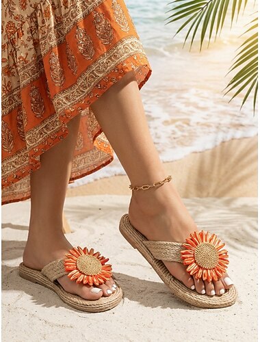  Sandales de plage pour femmes, orange vif, à motifs tournesol - mules romantiques bohèmes en paille tressée avec des accents floraux, idéales pour les vacances d'été et les escapades sur les îles